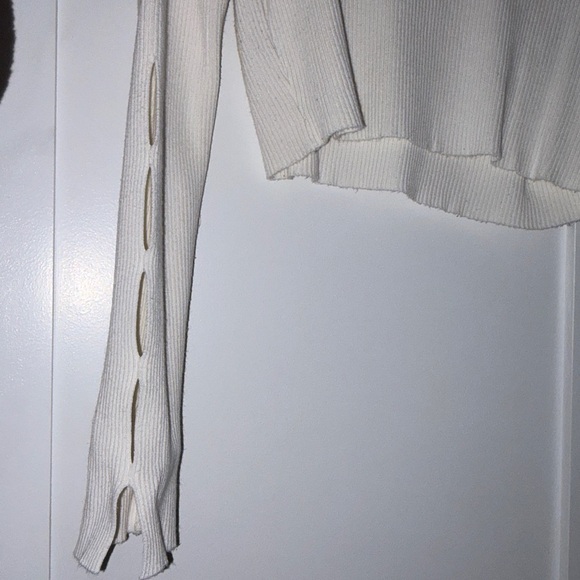 Cream Ribbed Knit Sweater - Picture 2 of 6